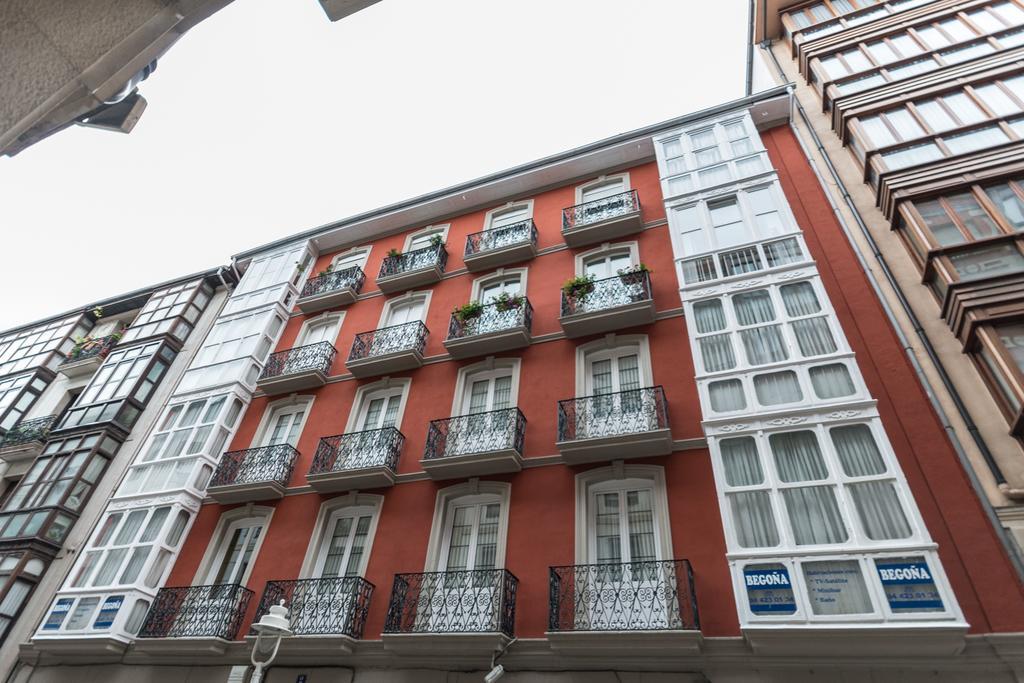 Pension Begona - Centro Ciudad Bilbao Bagian luar foto