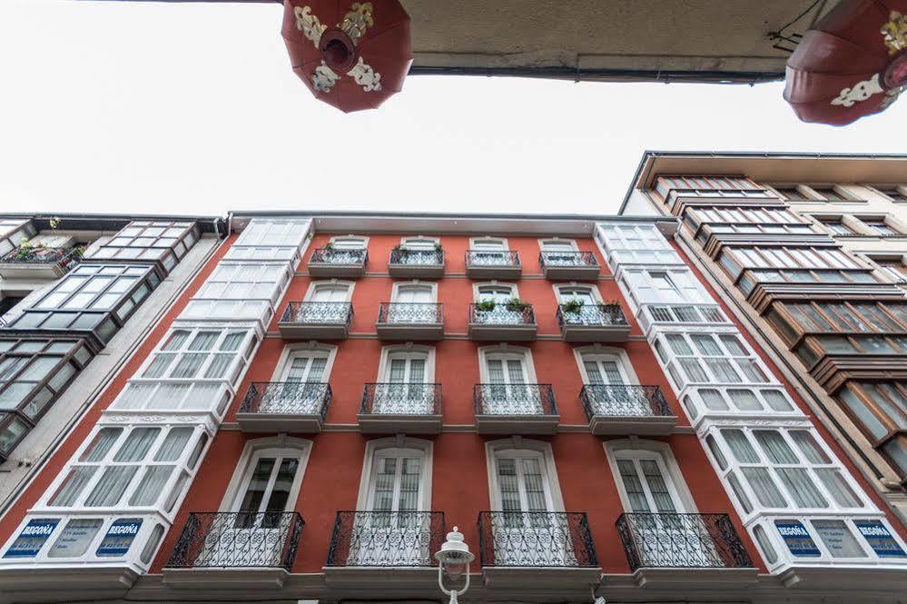 Pension Begona - Centro Ciudad Bilbao Bagian luar foto