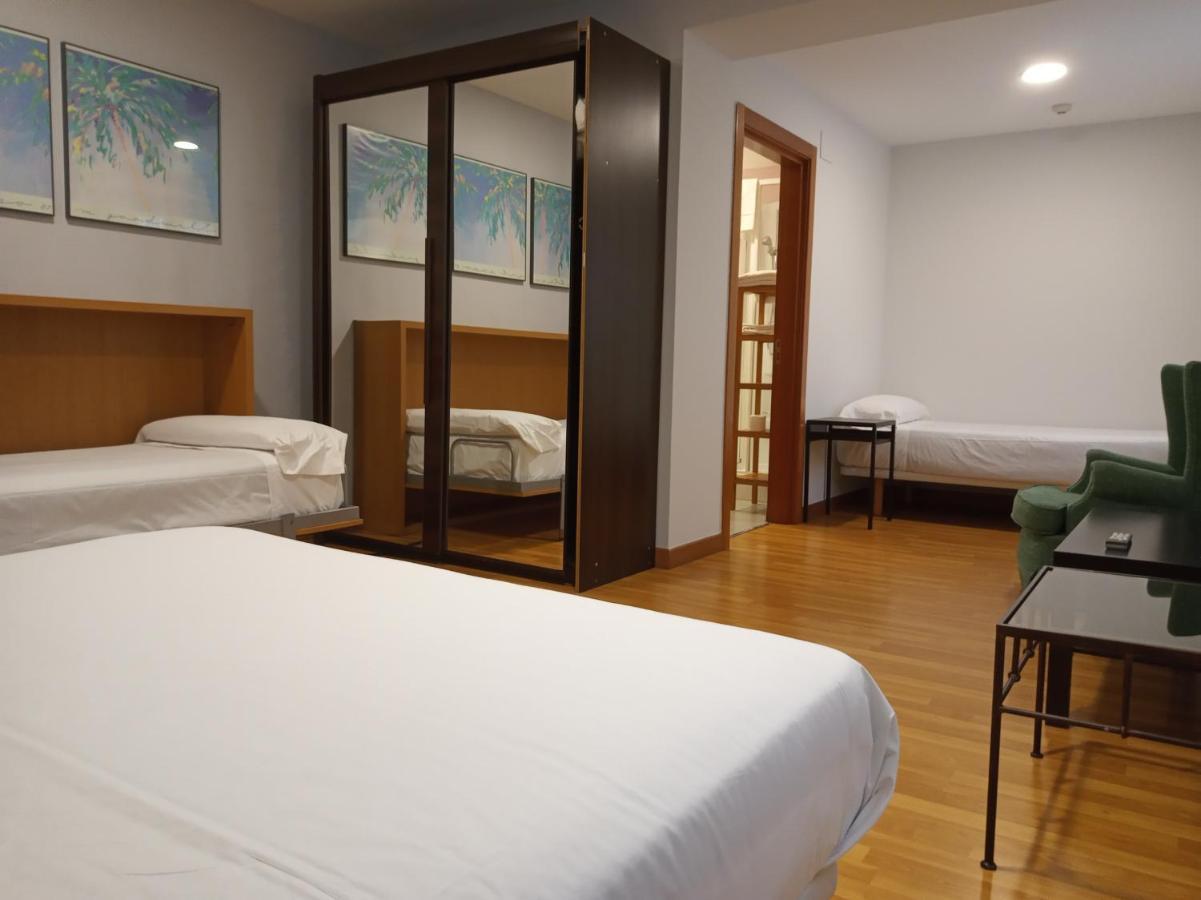 Pension Begona - Centro Ciudad Bilbao Ruang foto